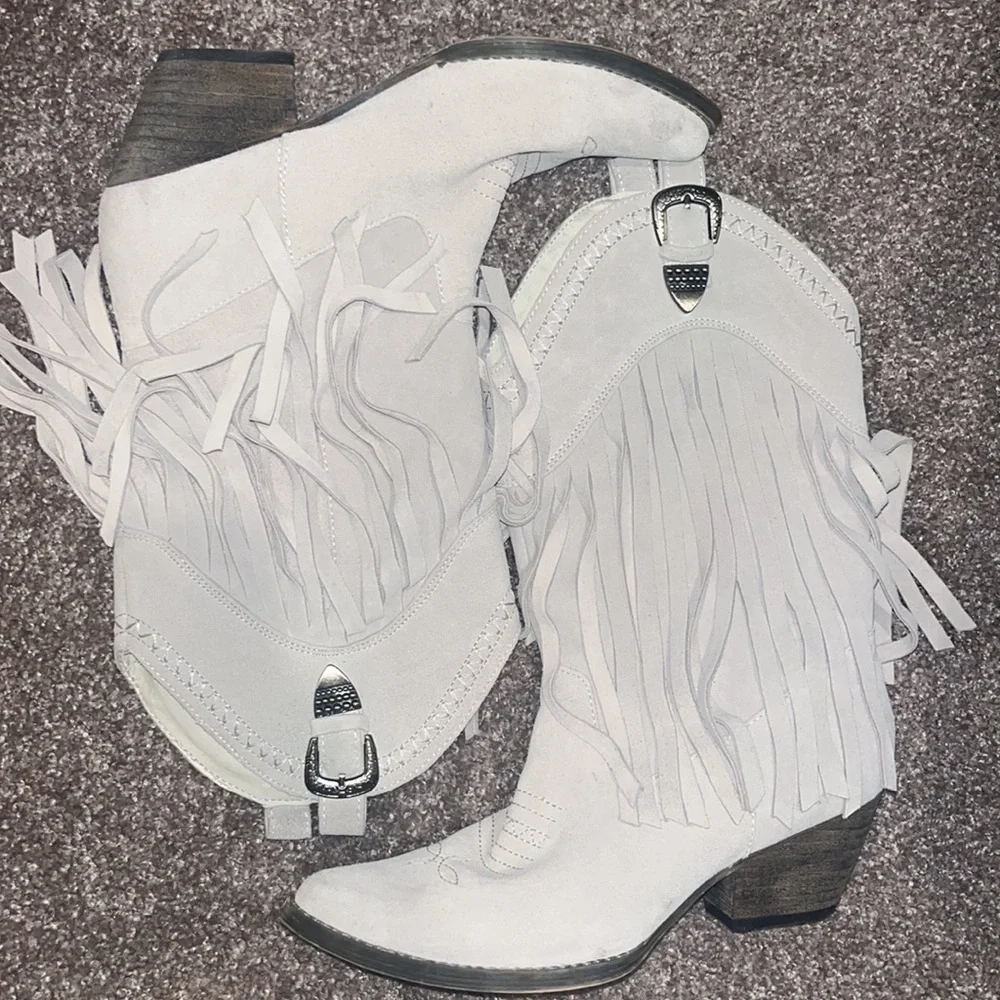 Beige Western Boots - Picture 2 of 5